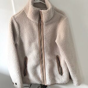 Patagonia Cream Teddy Jacket Plush Zip-Up